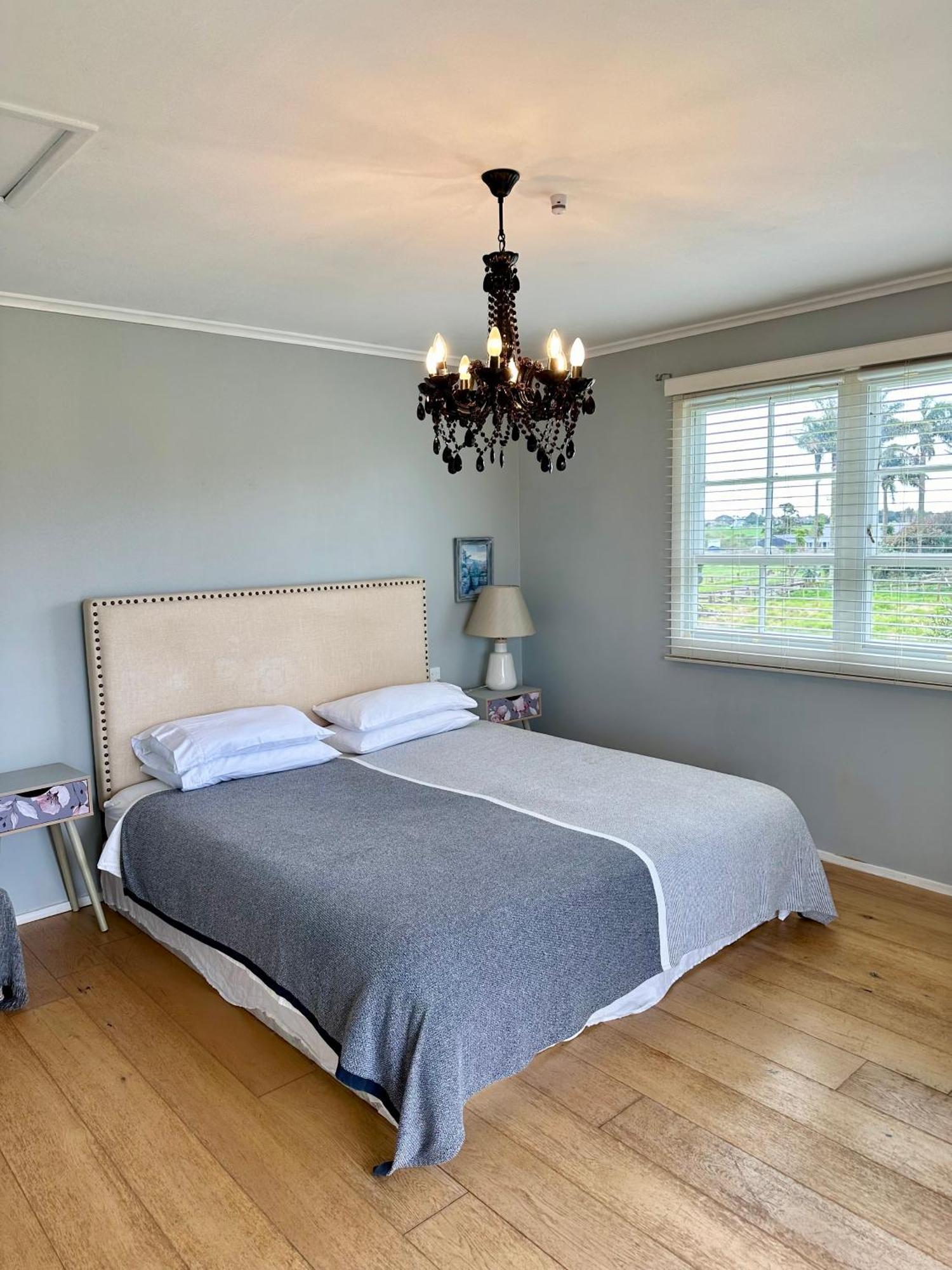 Bycroft Lodge Karaka Ngoại thất bức ảnh